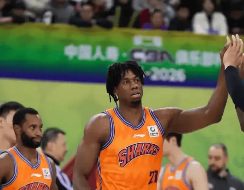 上海113-104广东晋级四强 球员评价：5人优秀，3人及格，4人低迷